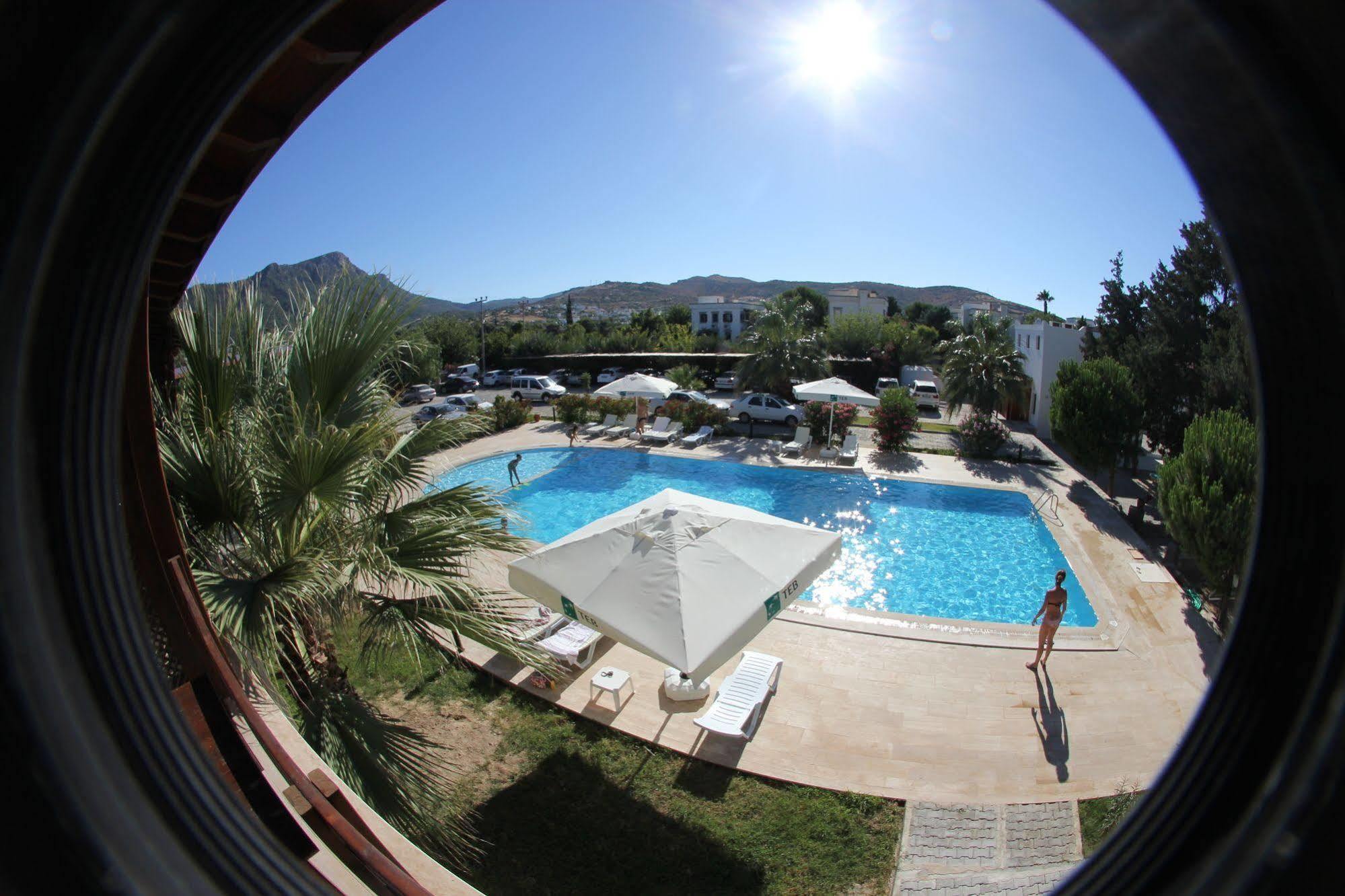 Selvi Beach Hotel Türkbükü Extérieur photo