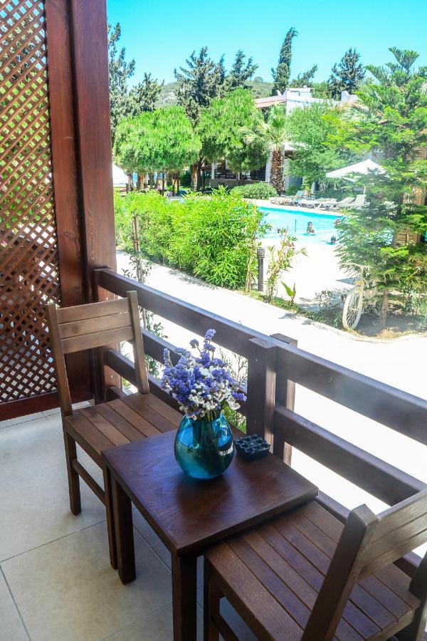 Selvi Beach Hotel Türkbükü Extérieur photo